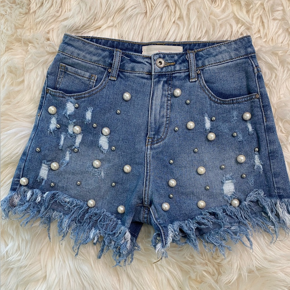 Distressed Denim Shorts with Faux Pearl Rivets. Sz: S